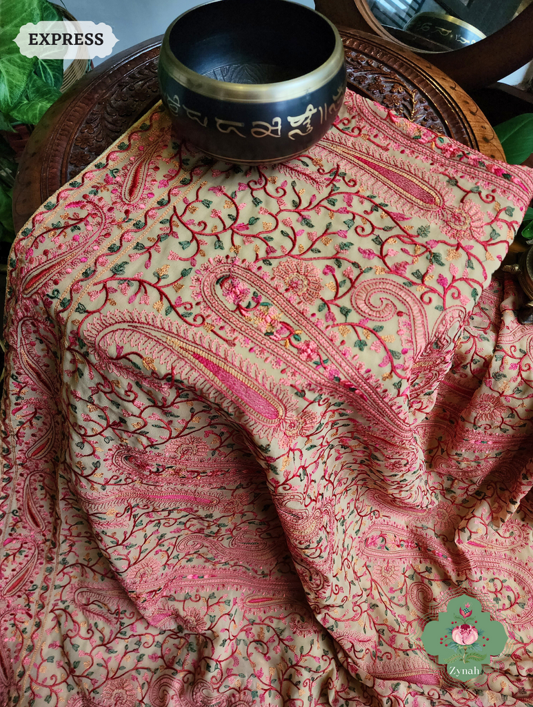 Beige Georgette Saree With Kashida Inspired Embroidery 5