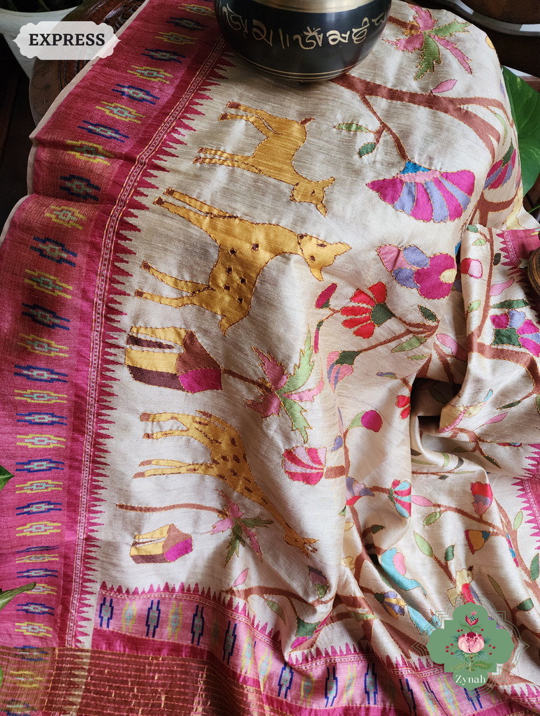 Beige & Pink Jute Linen Saree With Kantha Work &Flora & Fauna Motifs