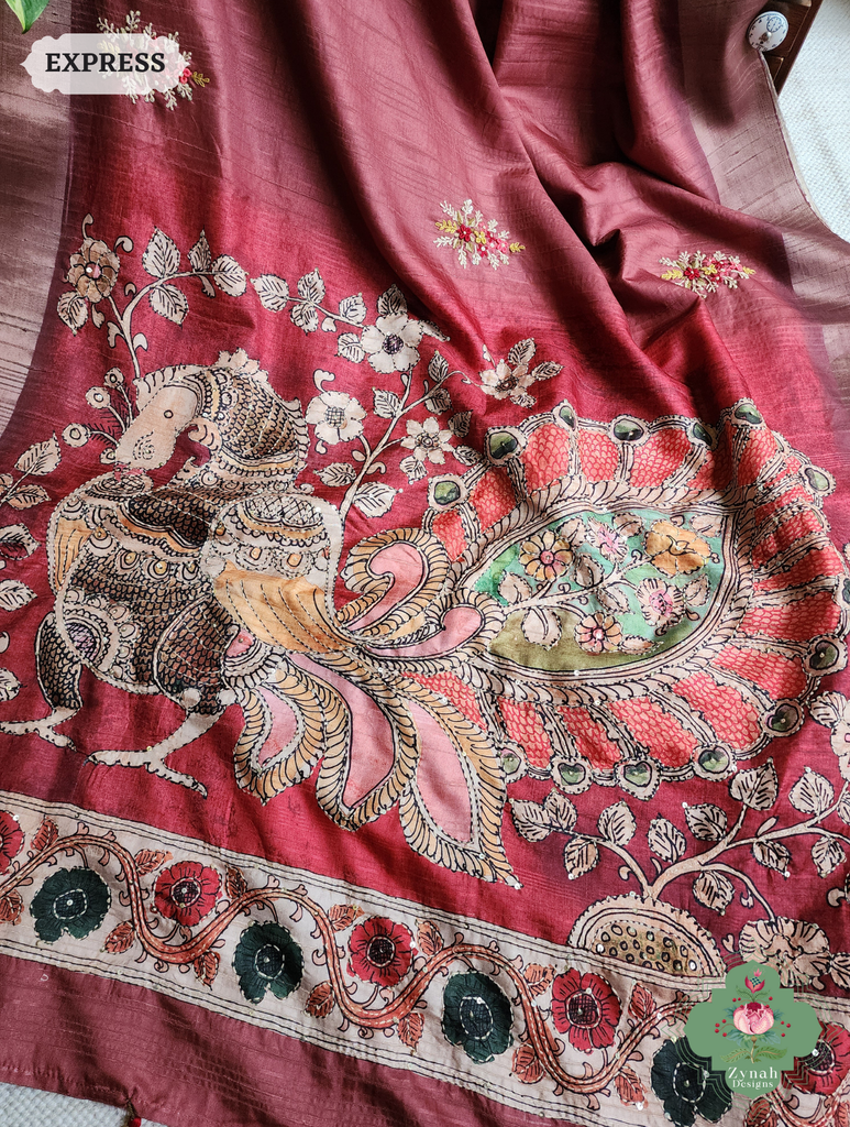Zynah Coral Red Jute Linen Saree With Kalamkari Pallu, Kantha & Sequins Highlight & Frenchknot Hand Embroidery; Custom Stitched/Ready-made Blouse, Fall, Petticoat; SKU: 0609202404