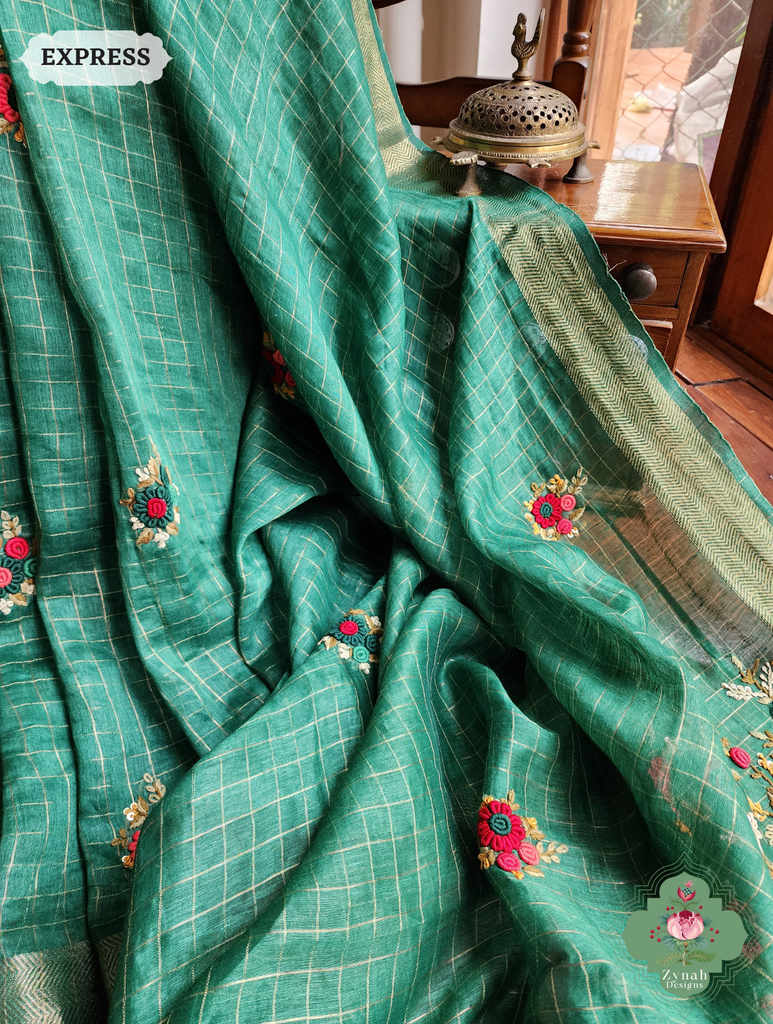 Green Linen Silk Saree With Frenchknot Hand Embroidery 8