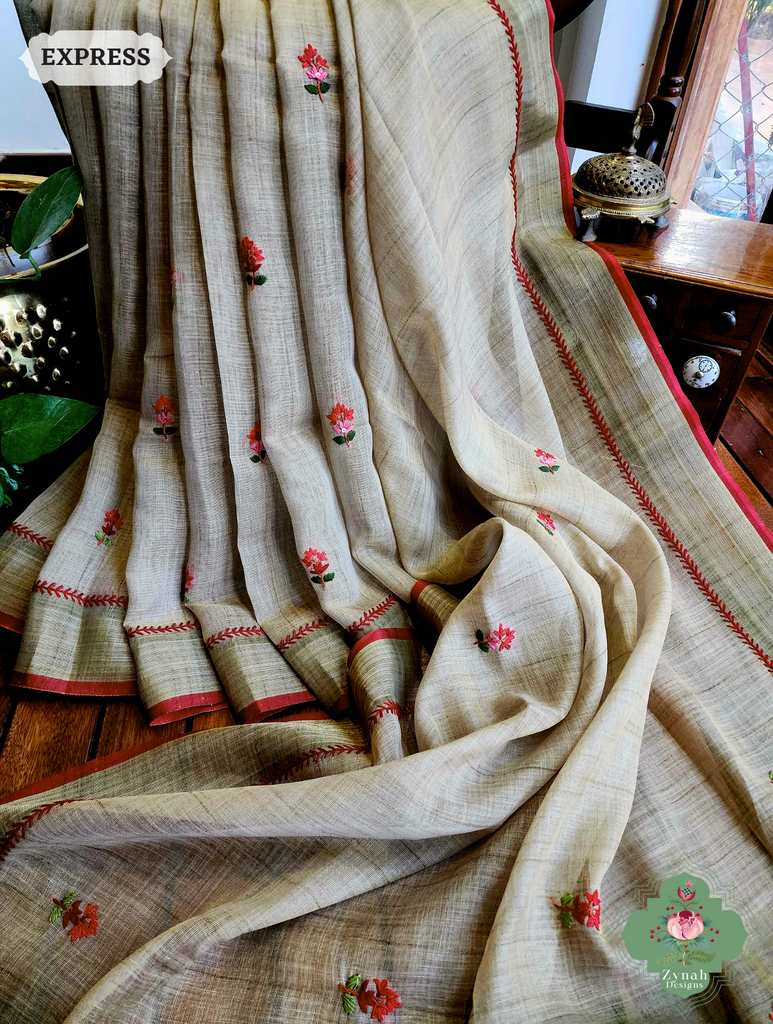 Green Linen Tissue Saree With Frenchknot Hand Embroidery 3