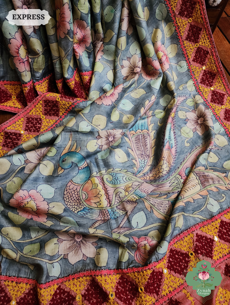 Zynah Grey Hand-Painted Tussar Silk Kalamkari Saree With Kutch Hand Embroidery; Custom Stitched/Ready-made Blouse, Fall, Petticoat; SKU: 2805202502