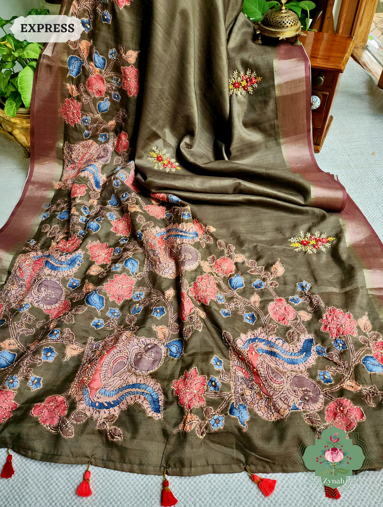 Henna Green Jute Linen Saree, Kalamkari Pallu With Kantha Work, All Over Frenchknot Embroidery Butis