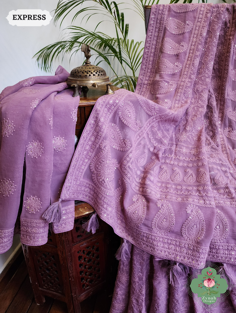 Lilac Pure Georgette Saree with Chikankari Embroidery 4