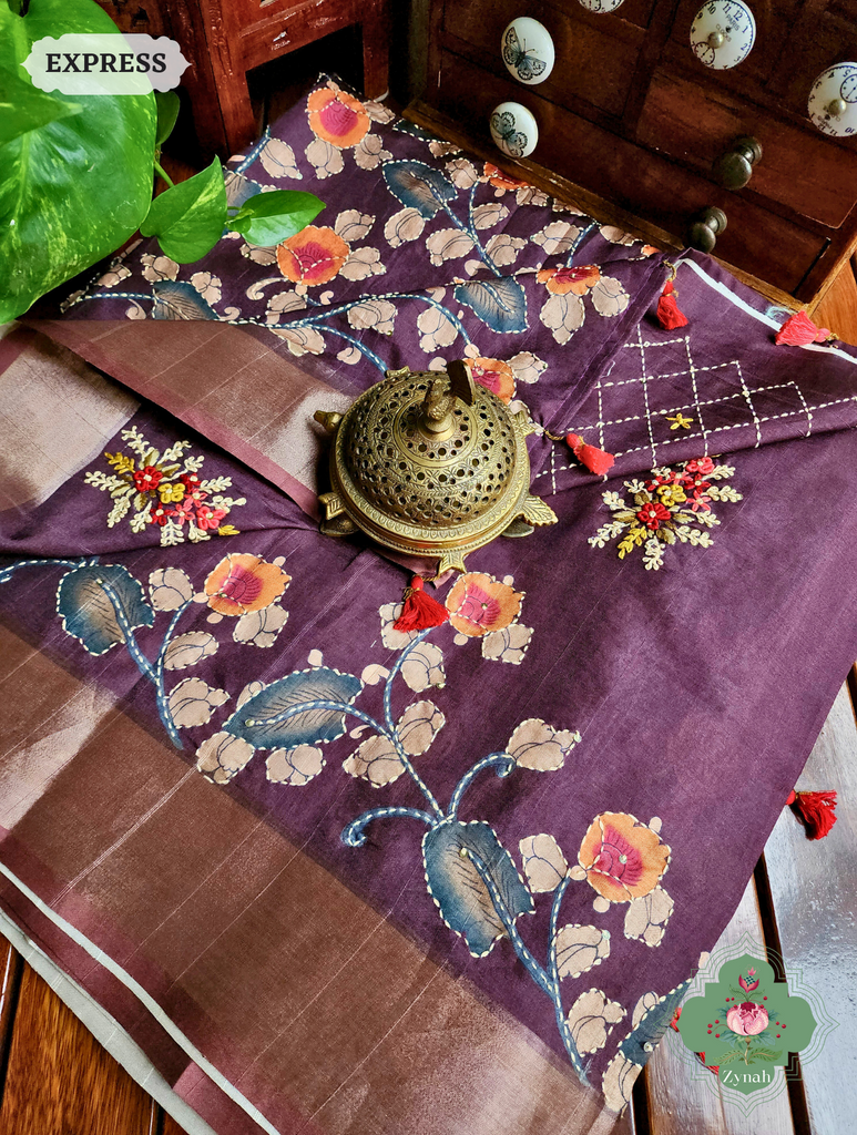 Maroonish Brown Jute Linen Saree, Kalamkari Pallu With Kantha Work, All Over Frenchknot Embroidery Butis