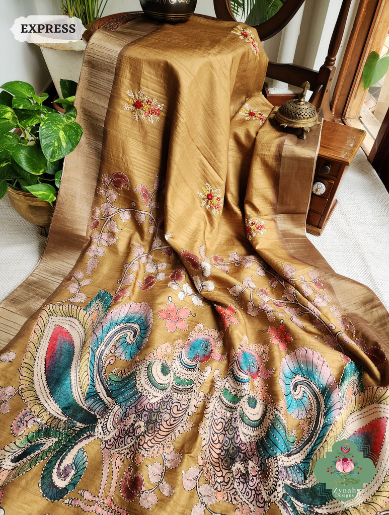 Zynah Mustard Yellow Jute Linen Saree With Kalamkari Pallu, Kantha & Sequins Highlight & Frenchknot Hand Embroidery; Custom Stitched/Ready-made Blouse, Fall, Petticoat; SKU: 0609202405