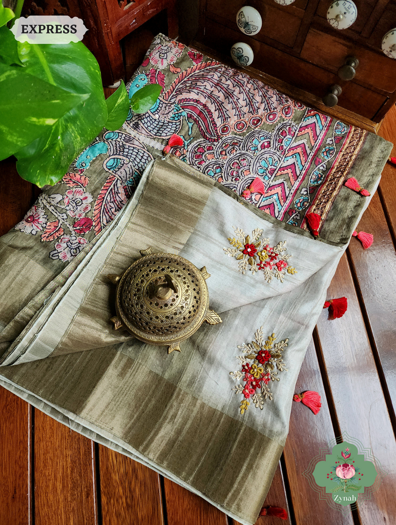 Off White / Henna Green Jute Linen Saree, Kalamkari Pallu With Kantha Work, All Over Frenchknot Embroidery Butis
