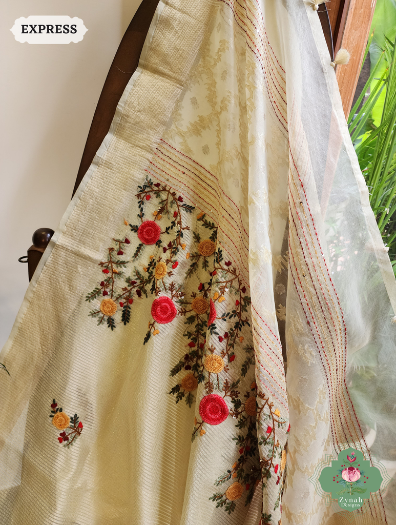 Zynah Off White Kota Tissue Saree With Golden Check, Jamdani Weaving Organza Pallu & Frenchknot Hand Embroidery; Custom Stitched/Ready-made Blouse, Fall, Petticoat; SKU: 1209202401