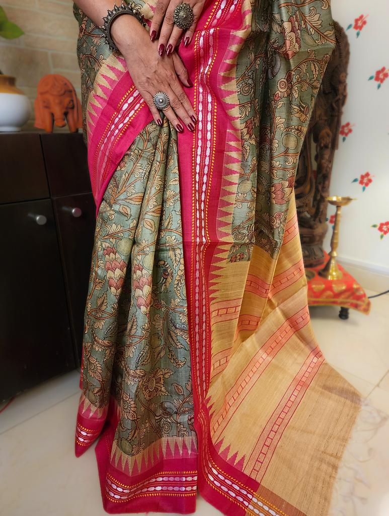 Zynah Pastel Green & Pink Kalamkari Print Pure Tussar Silk Vidarbha Saree With Karvati Kinaar Border; Custom Stitched/Ready-made Blouse, Fall, Petticoat; SKU: 1909202403