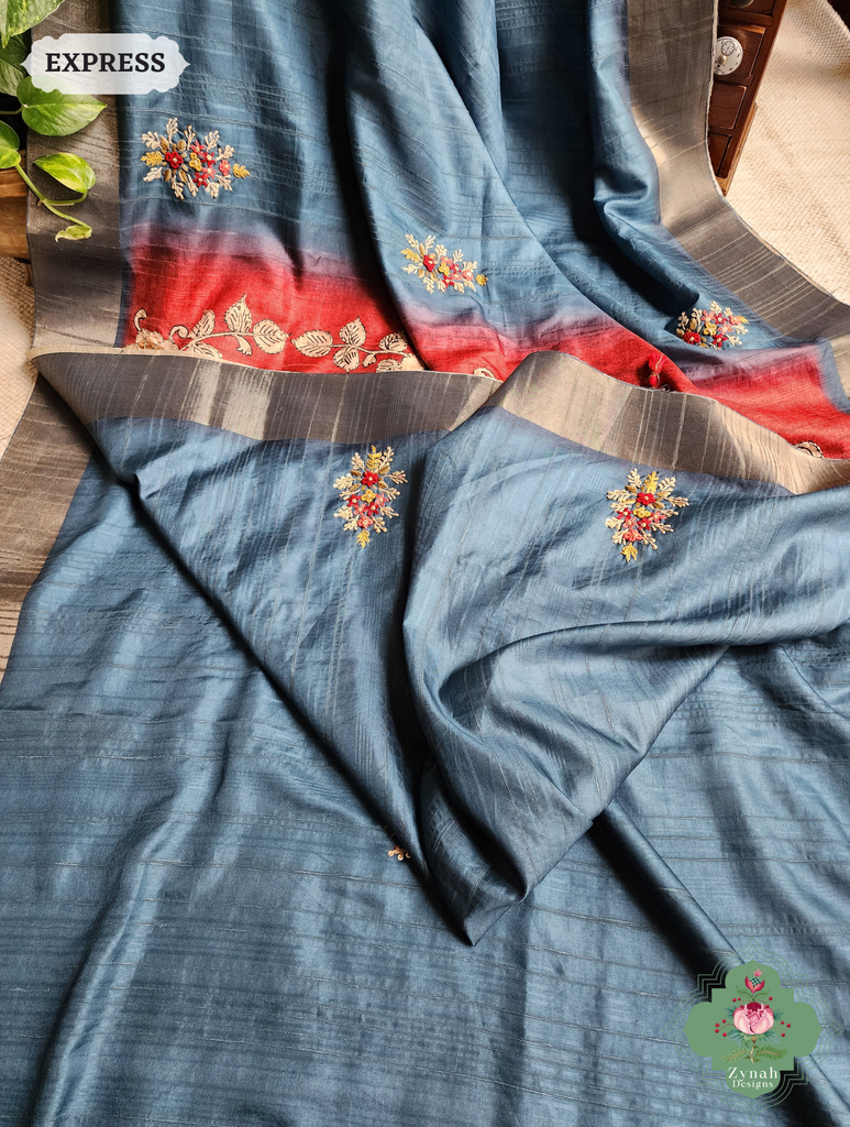 Zynah Teal Blue Jute Linen Saree With Red Kalamkari Pallu, Kantha & Sequins Highlight & Frenchknot Hand Embroidery; Custom Stitched/Ready-made Blouse, Fall, Petticoat; SKU: 0609202408