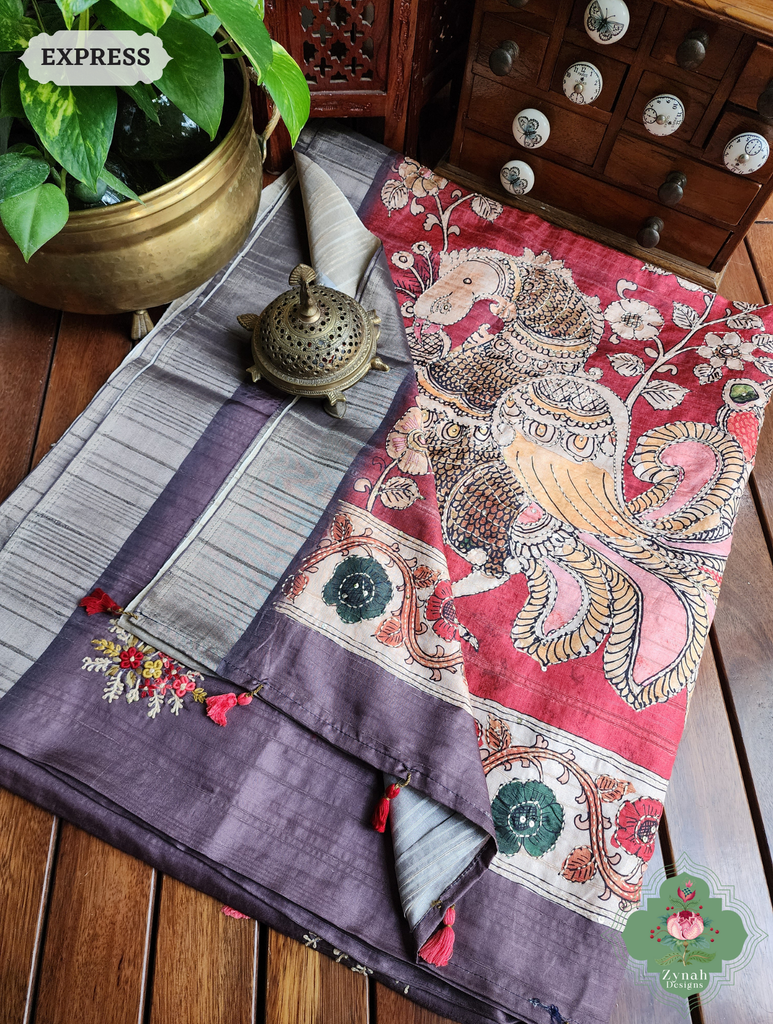 Zynah Wine Jute Linen Saree With Red Kalamkari Pallu, Kantha & Sequins Highlight & Frenchknot Hand Embroidery; Custom Stitched/Ready-made Blouse, Fall, Petticoat; SKU: 06092024010