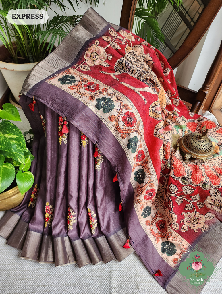 Zynah Wine Jute Linen Saree With Red Kalamkari Pallu, Kantha & Sequins Highlight & Frenchknot Hand Embroidery; Custom Stitched/Ready-made Blouse, Fall, Petticoat; SKU: 06092024010