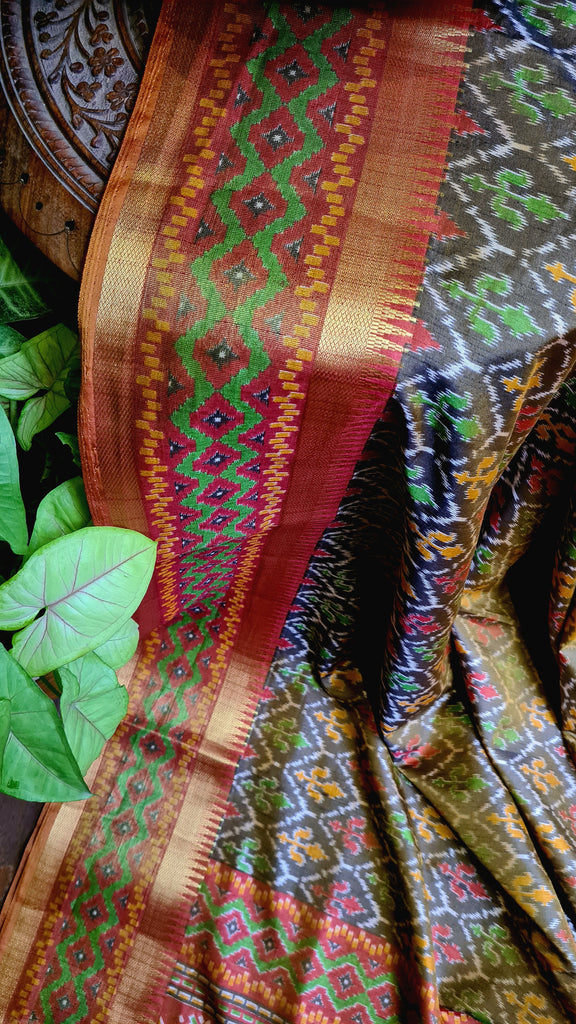 Zynah Golden Color Soft Silk Ikkat Printed Saree with woven zari borders; Custom Stitched/Ready-made Blouse, Fall, Petticoat; Shipping available USA, Worldwide
