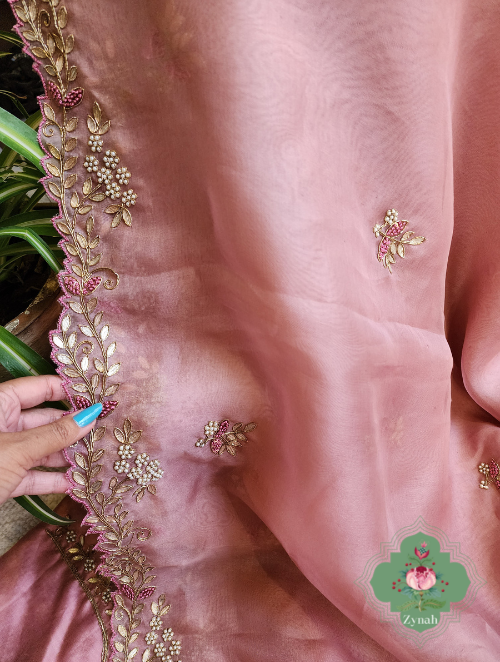 Zynah Dusty Pink Organza Saree With Gotta Patti, Cutdana & Thread Embroidery With Sequins Highlights; Custom Stitched/Ready-made Blouse, Fall, Petticoat; SKU: 1703202303