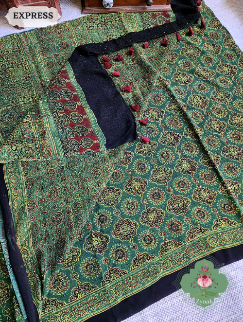 Zynah Green Pure Georgette Silk Ajrakh Saree With Sequin Work; Custom Stitched/Ready-made Blouse, Fall, Petticoat; SKU: 2102202301
