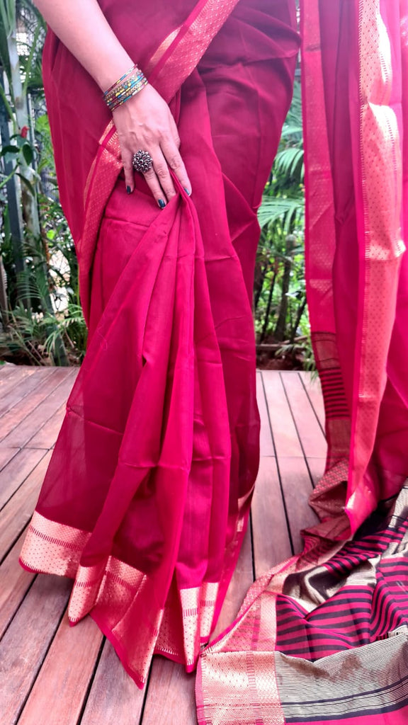 Zynah Pure Handloom Maheshwari Silk Cotton Saree with Contrast Blouse-piece; Custom Stitched/Ready-made Blouse, Fall, Petticoat; Shipping available USA, Worldwide