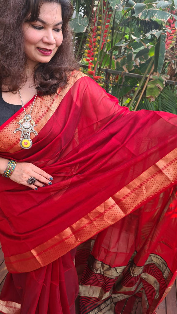 Zynah Pure Handloom Maheshwari Silk Cotton Saree with Contrast Blouse-piece; Custom Stitched/Ready-made Blouse, Fall, Petticoat; Shipping available USA, Worldwide