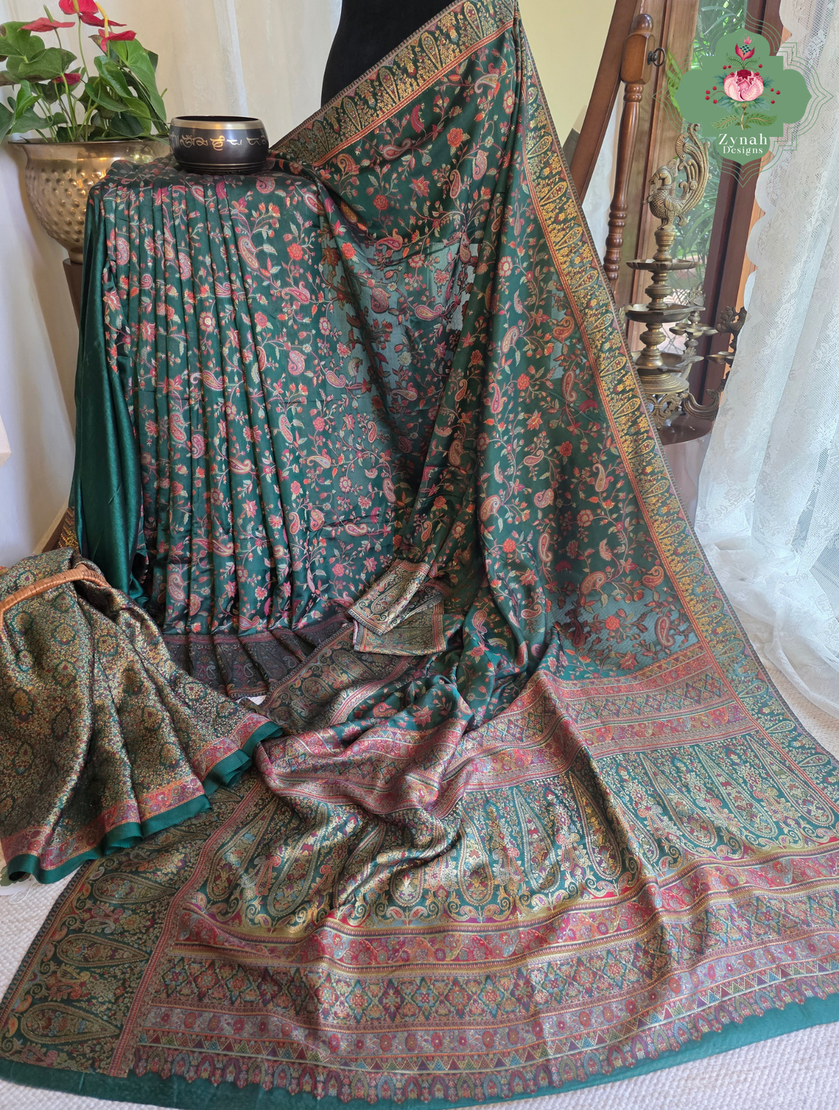 Aiza | Green Kashmiri Pure Kani Silk Jamavar Weave Saree | Made To Order