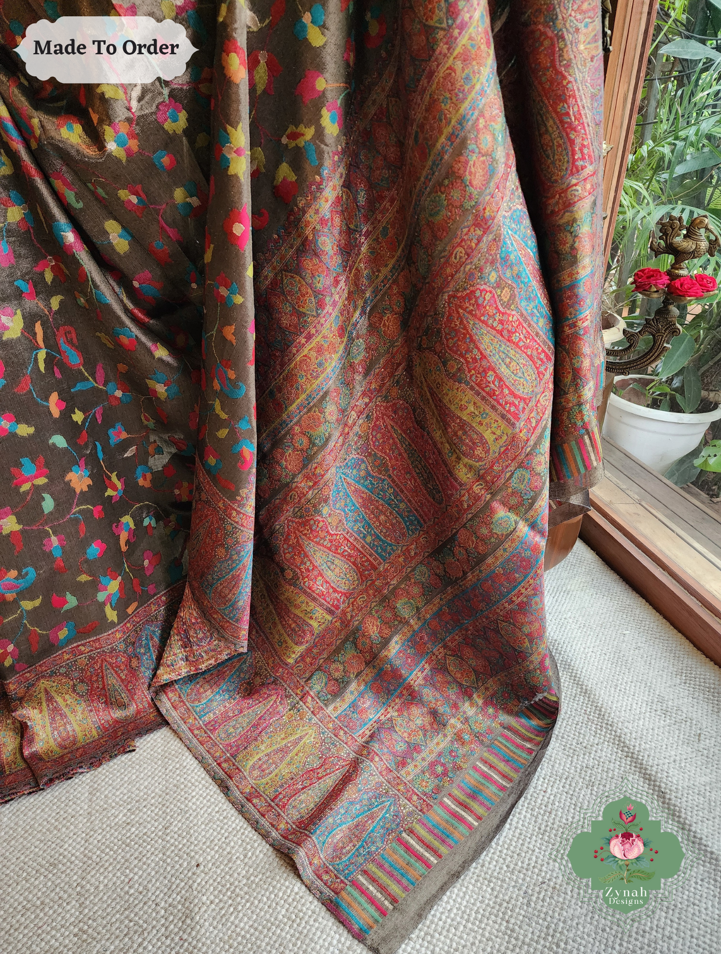 Zynah Suvarna – Antique Gold Woven Kashmiri Pure Kani Tissue Silk Jamavar Saree