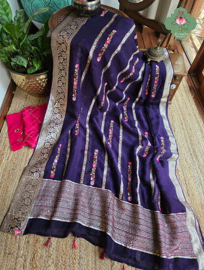 Zynah Aubergine Rêverie – Aubergine Organza Crepe Silk Saree with Zari Borders, Stripes & French Knot Hand Embroidery