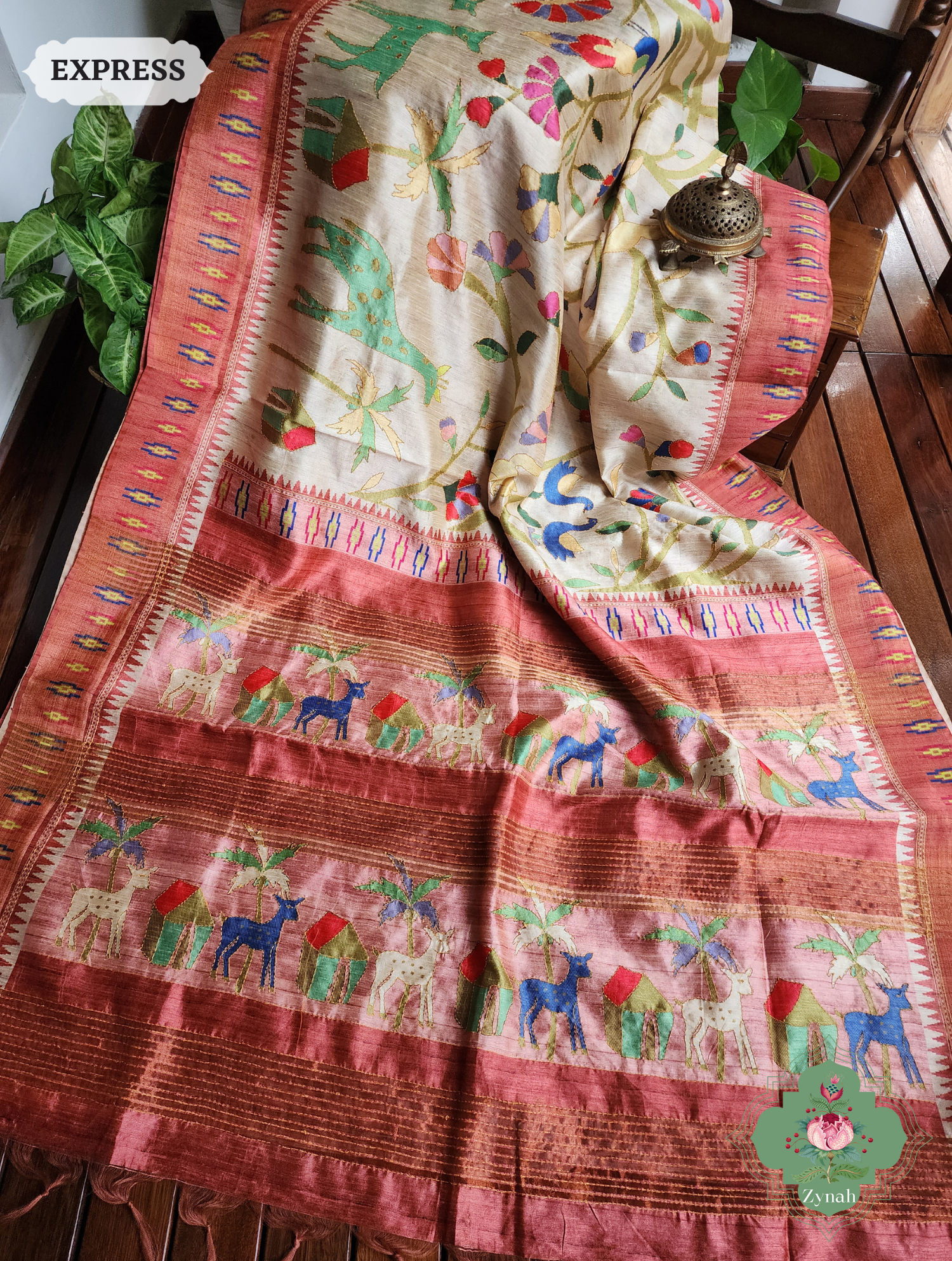 Beige & Coral Jute Linen Saree With Kantha Work & Flora & Fauna Motifs