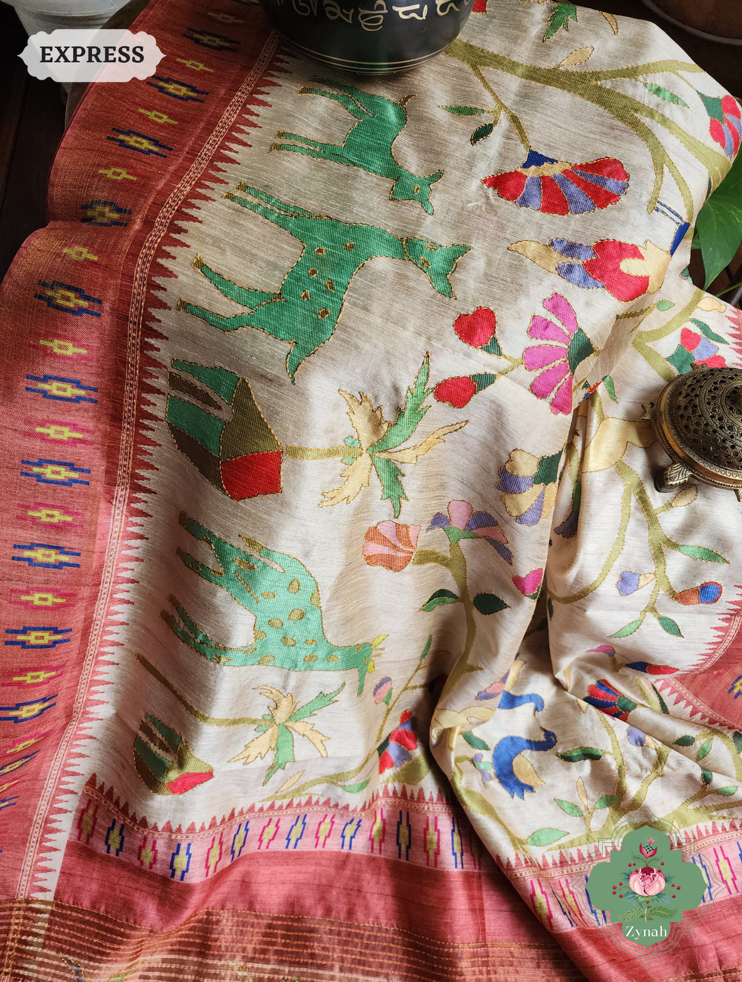 Beige & Coral Jute Linen Saree With Kantha Work & Flora & Fauna Motifs