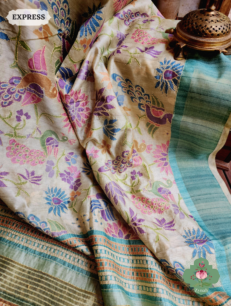 Zynah Beige & Turquoise Jute Linen Saree With Kantha Work & Mayura Motifs; Custom Stitched/Ready-made Blouse, Fall, Petticoat; SKU: 2109202314