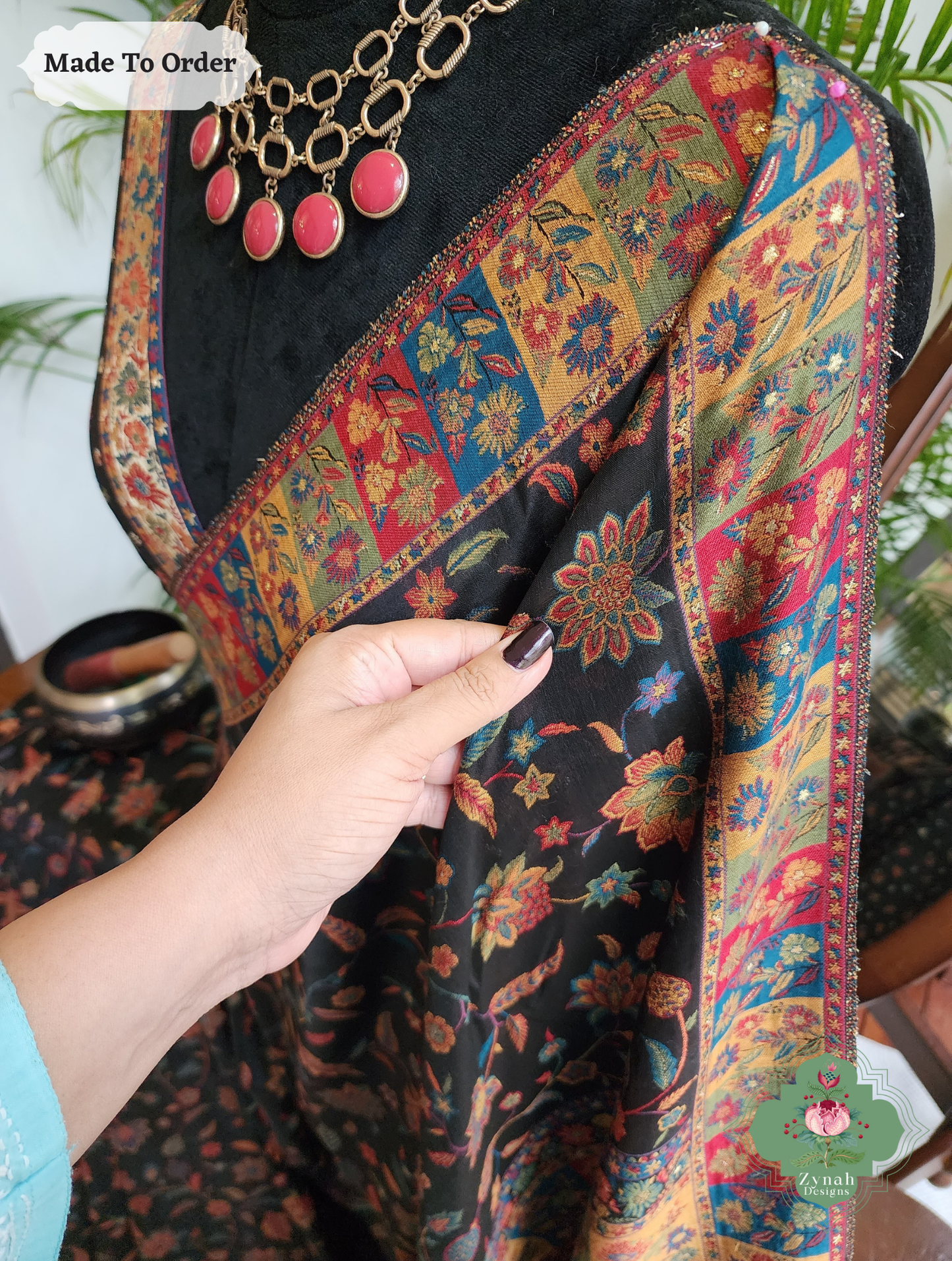 Zynah Kaali Raat-Black Woven Kashmiri Pure Kani Silk Jamavar Saree