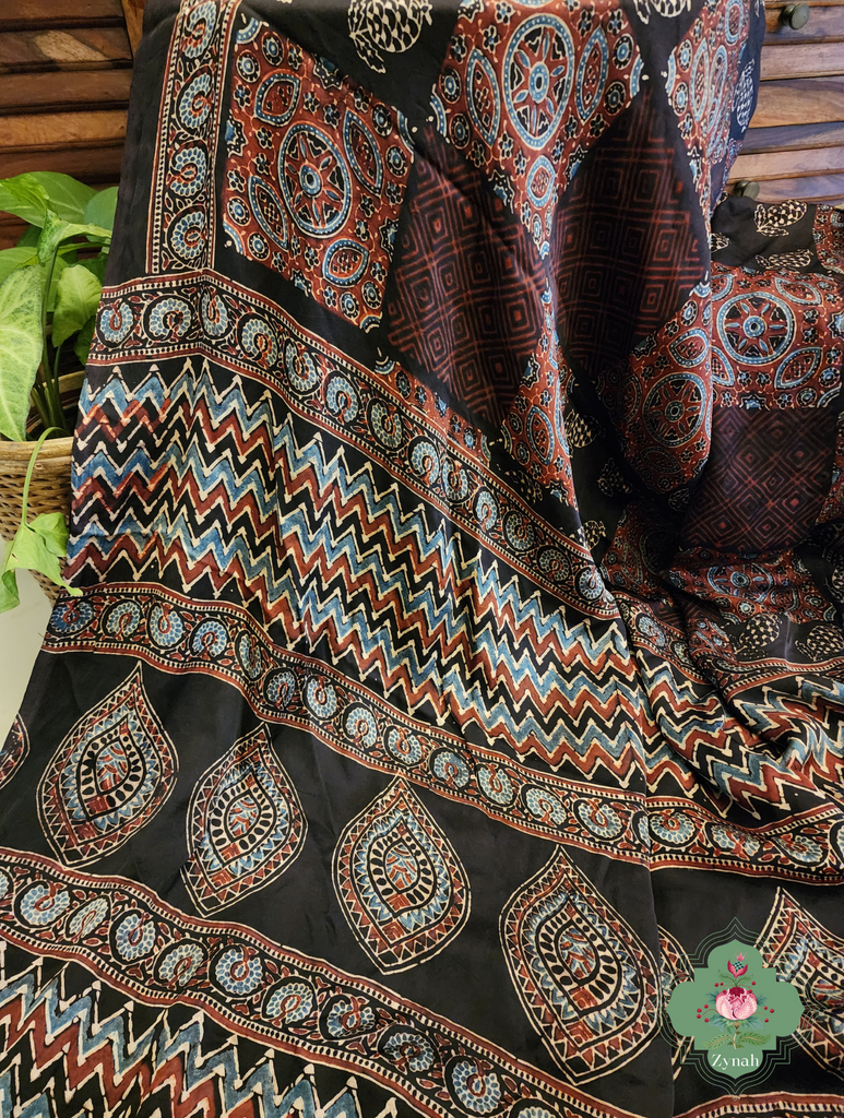 Black Ajrakh Modal Silk Saree With Lagdi Patta Pallu 10