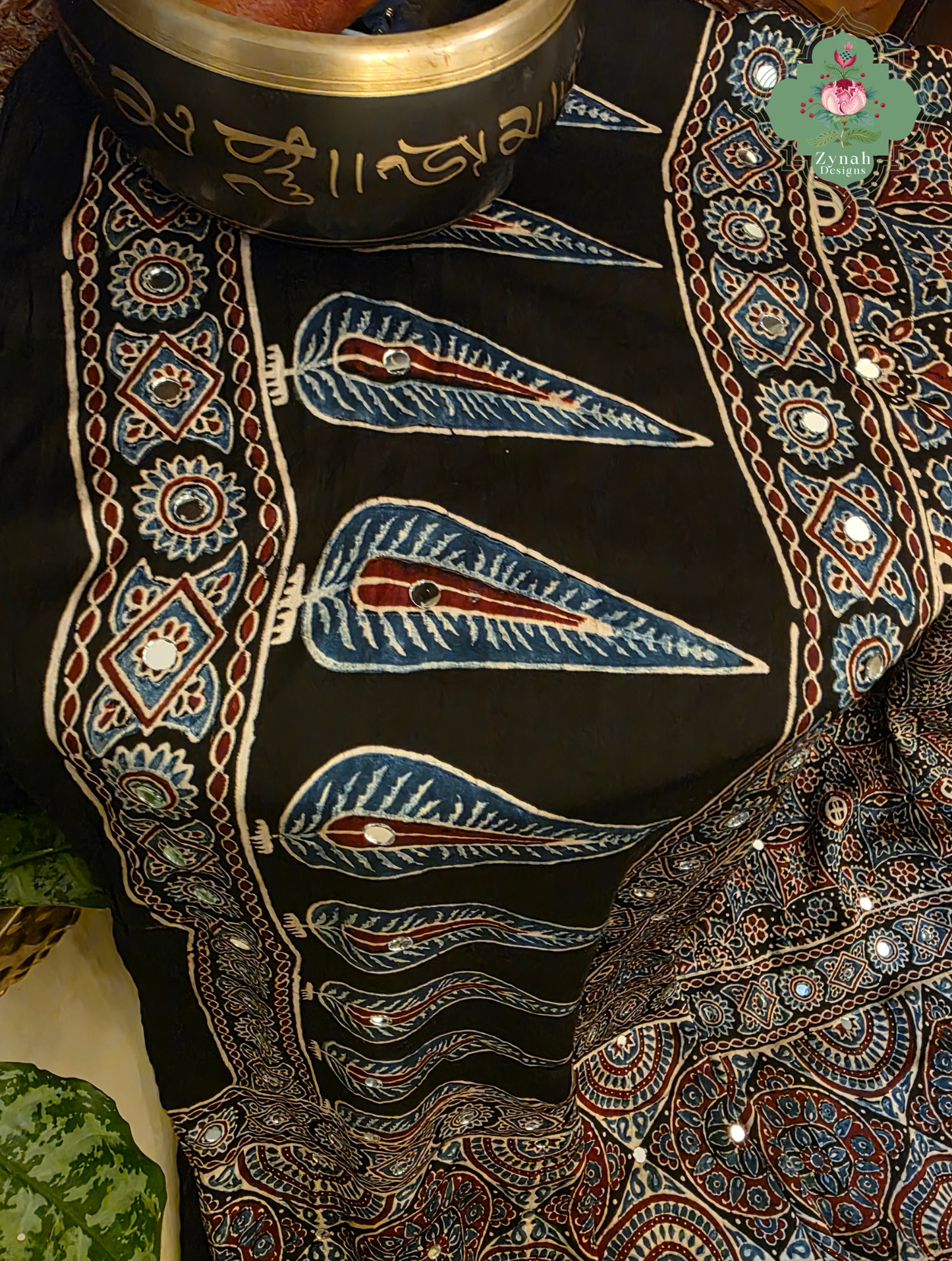 Dilruba Black Modal Silk Ajrakh Saree With Mirror Work And Lagdi Patta Pallu
