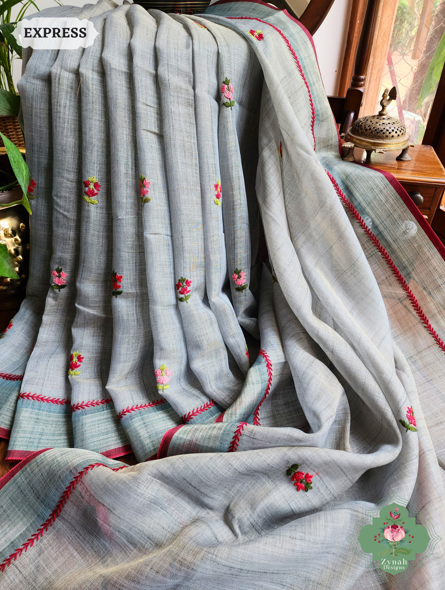 Blue Linen Tissue Saree With Frenchknot Hand Embroidery 3