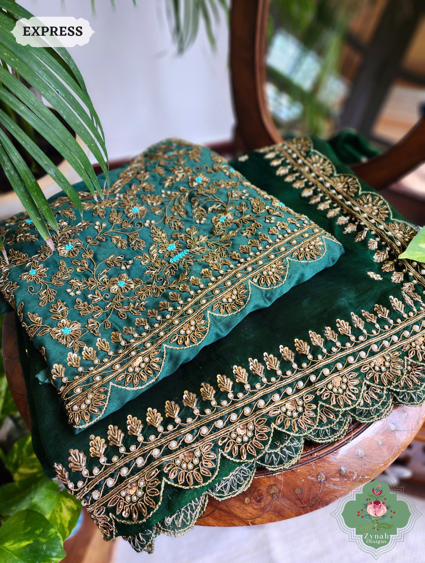 Bottle Green Organza Silk Saree With Zardozi & Maggam Hand Embroidery 12