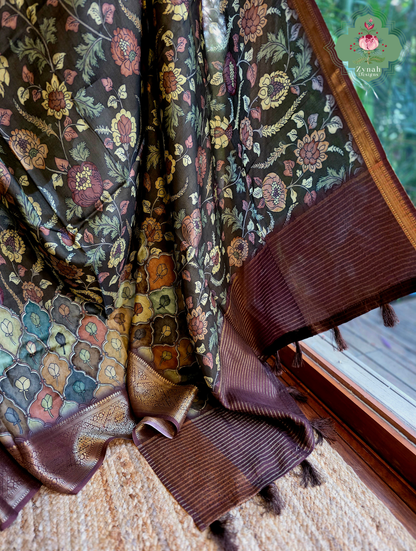 Zynah Mrinal Kalam – Brown Munga Silk Saree with Traditional Kalamkari Print
