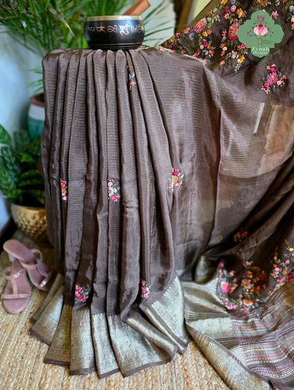 Zynah Mocha Étoile – Dark Mocha Satin Silk Saree with French Knot Hand Embroidery & Fine Gold Zari Lines
