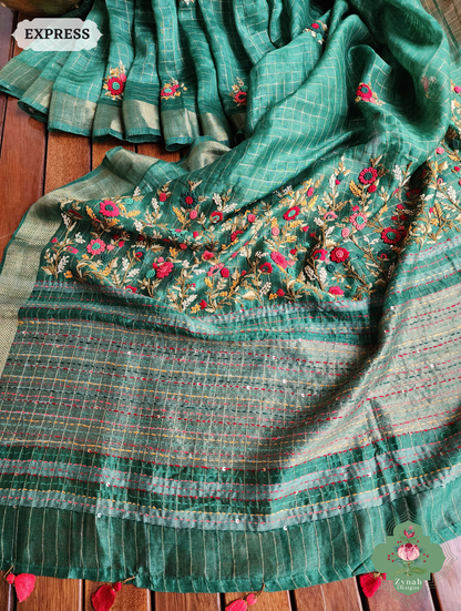 Green Linen Silk Saree With Frenchknot Hand Embroidery 5