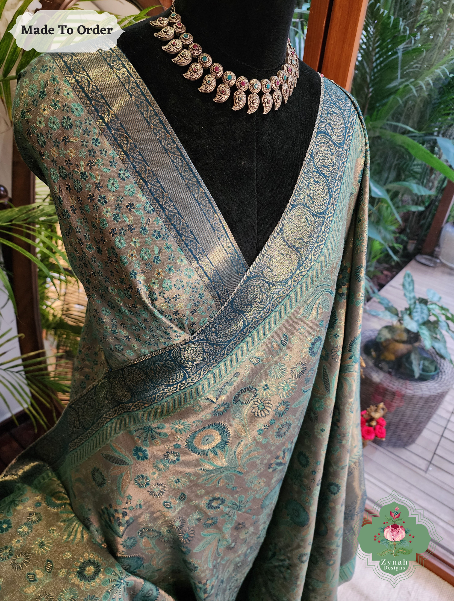 Zynah Dhundh – Grey Handwoven Kashmiri Pure Kani Tissue Silk Jamavar Saree
