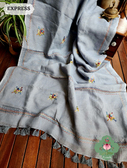 Zynah Grey Organic Linen Saree With Frenchknot Embroidery; Custom Stitched/Ready-made Blouse, Fall, Petticoat; SKU: 2504202303