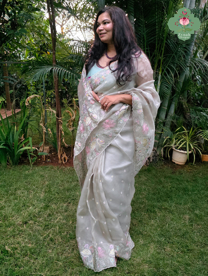Shaam-E-Gul Grey Organza Silk Saree With Designer Crane & Floral Embroidery