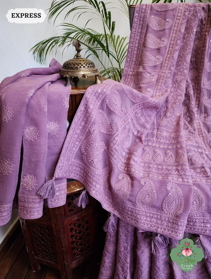 Lilac Pure Georgette Saree with Chikankari Embroidery 4