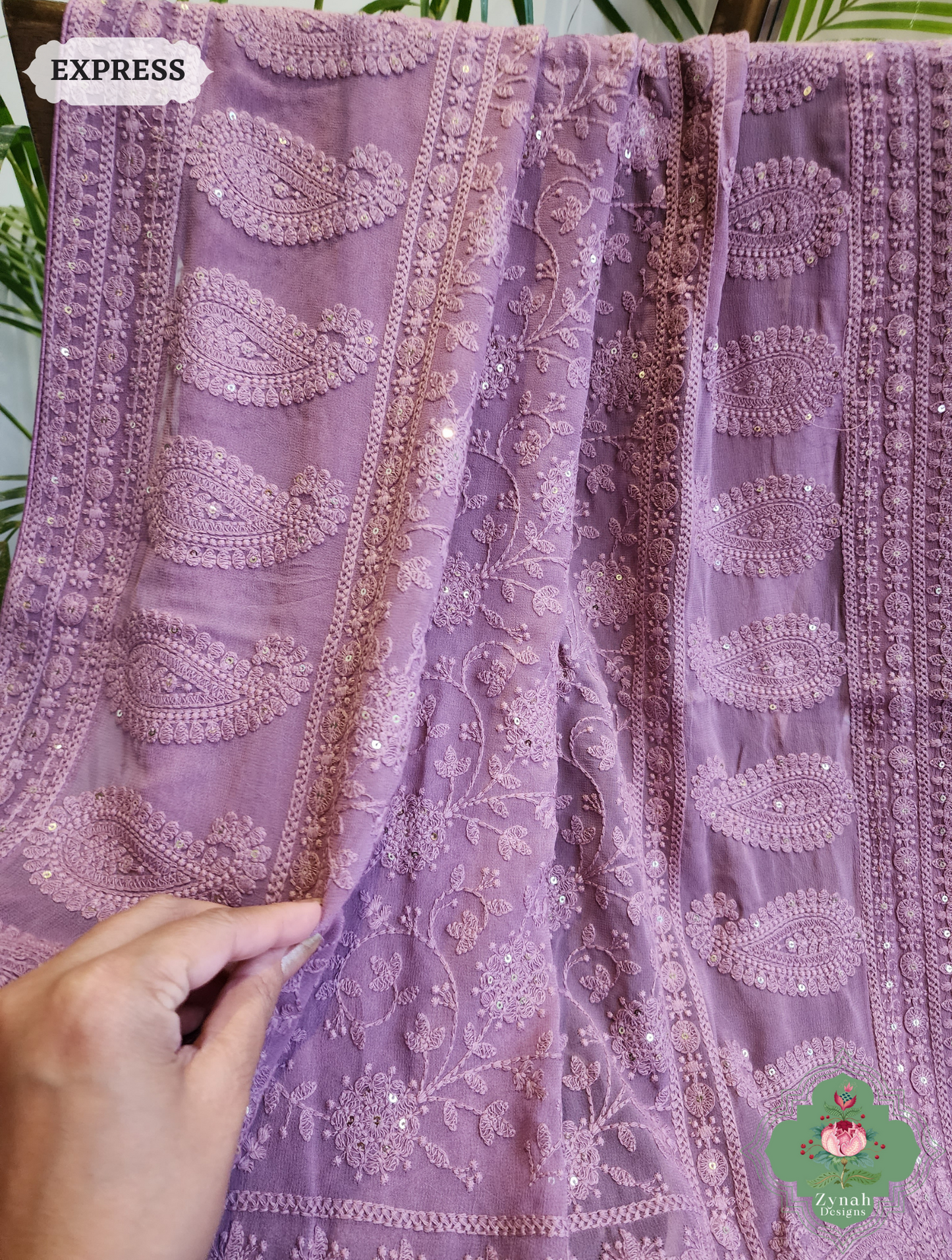 Lilac Pure Georgette Saree with Chikankari Embroidery 7