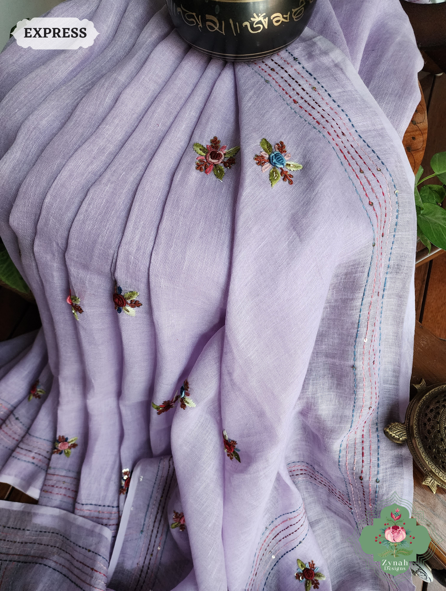 Lilac Organic Linen Saree With Frenchknot Hand Embroidery 5