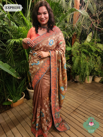 Zynah Mocha Hand-Painted Tussar Silk Kalamkari Saree With Kutch Hand Embroidery; Custom Stitched/Ready-made Blouse, Fall, Petticoat; SKU: 2805202504