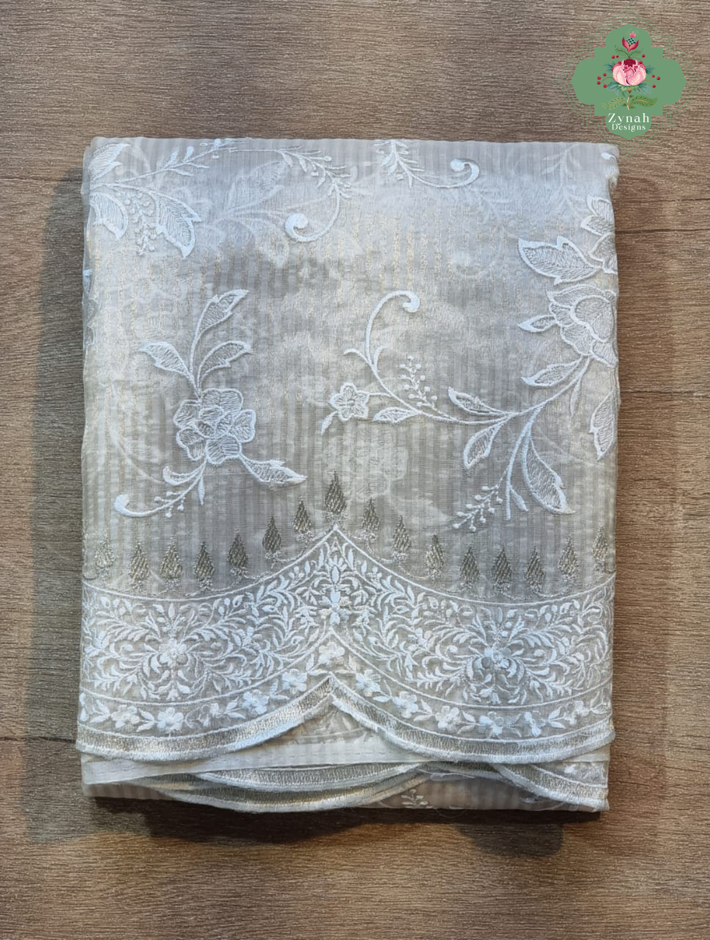 Zynah Nooré – Pure Organza Silk Saree with Golden Zari Stripes & Self Thread Floral Embroidery