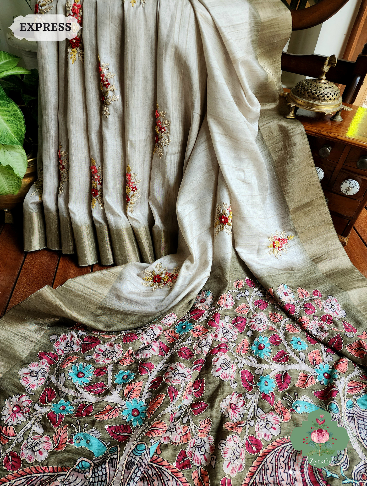 Off White / Henna Green Jute Linen Saree, Kalamkari Pallu With Kantha Work, All Over Frenchknot Embroidery Butis