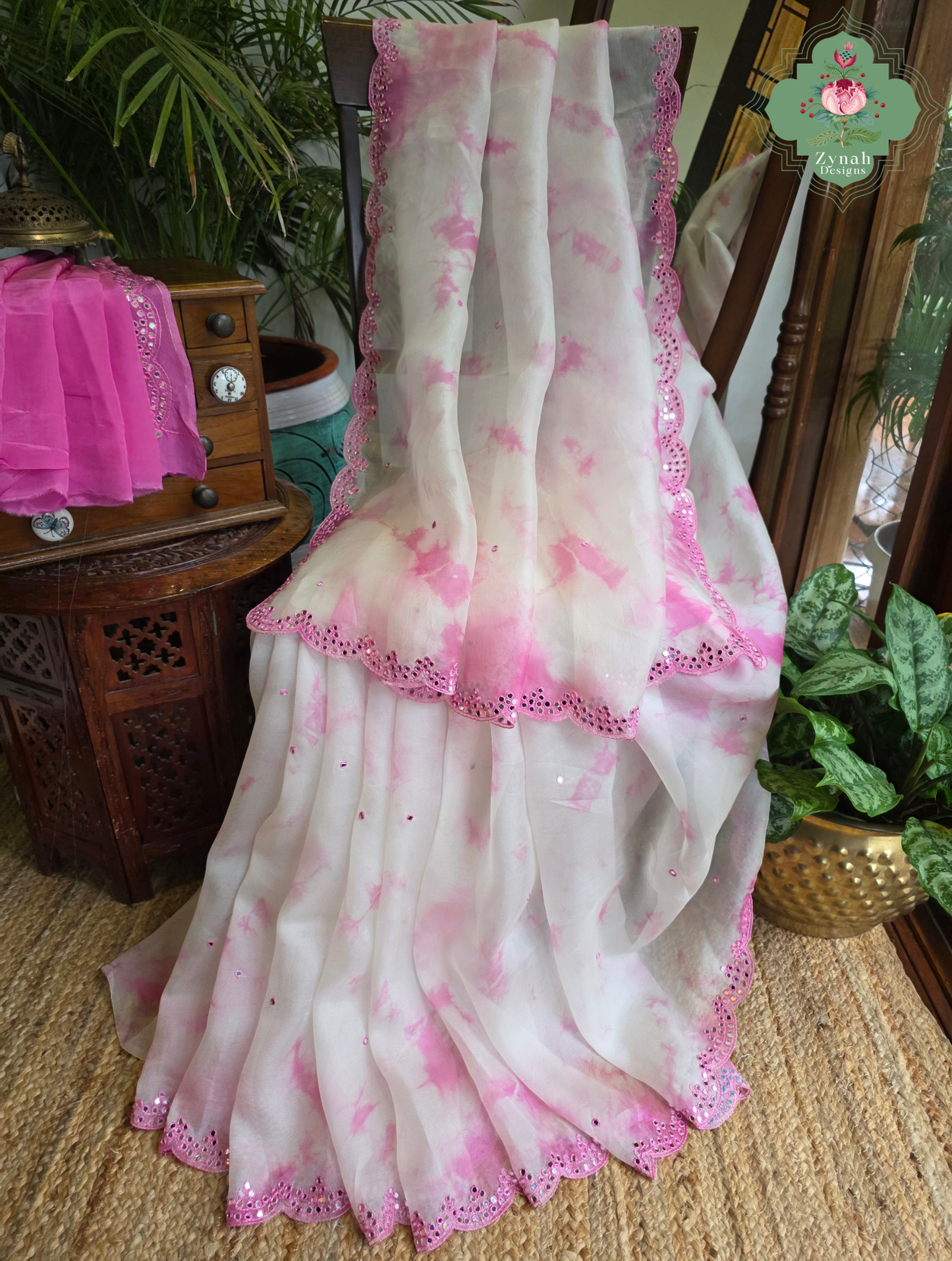 Mrinalini Off White / Pink Organza Silk Saree With Hand Mirrorwork