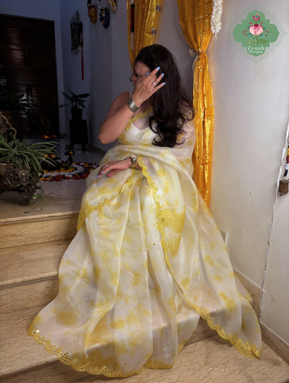 Manjari Off White / Yellow Organza Silk Saree With Hand Mirrorwork