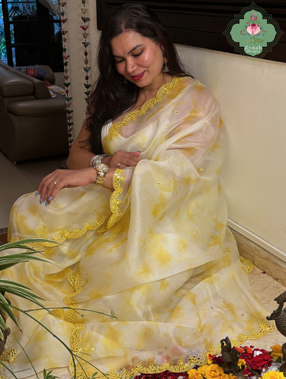 Manjari Off White / Yellow Organza Silk Saree With Hand Mirrorwork