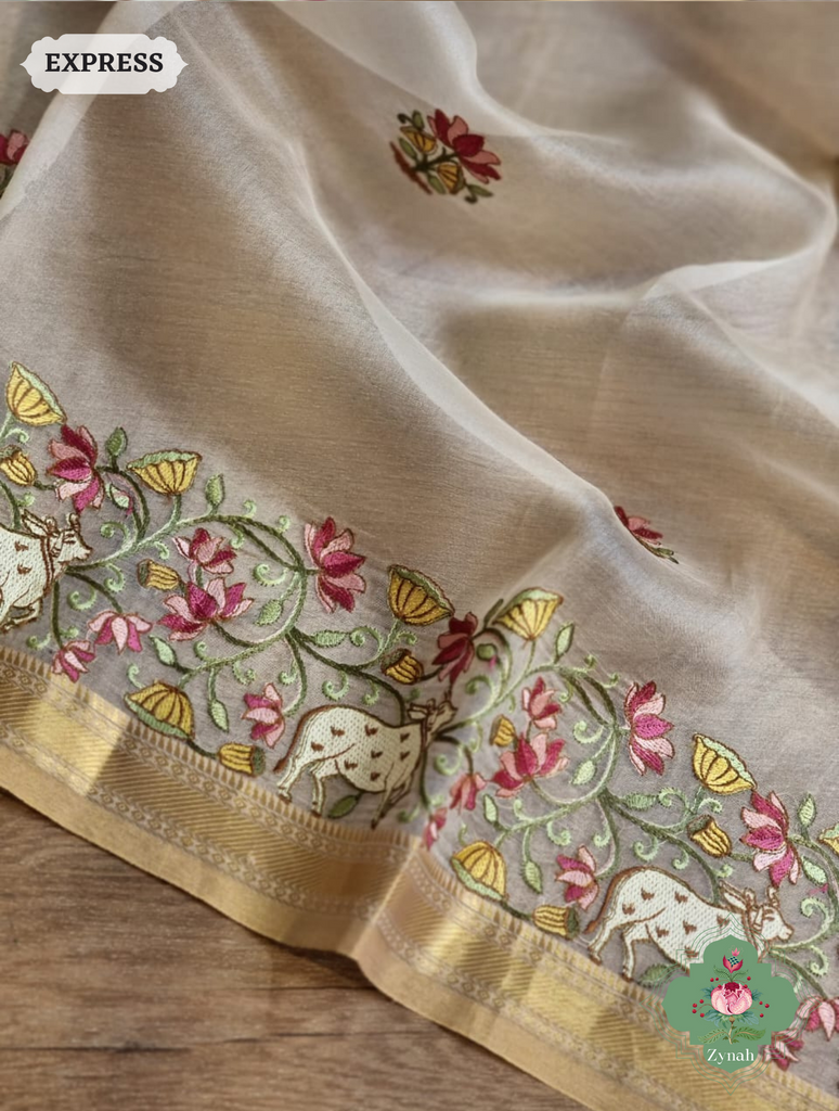 Off White Pure Organza Silk Saree With Pichwai Embroidery & Multicolor Tassels On Pallu 5