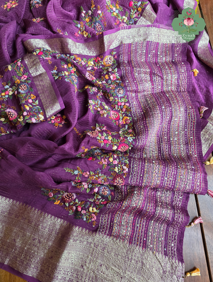 Zynah Aubergine Éclat – Purple Aubergine Satin Silk Saree with French Knot Hand Embroidery & Fine Gold Zari Lines