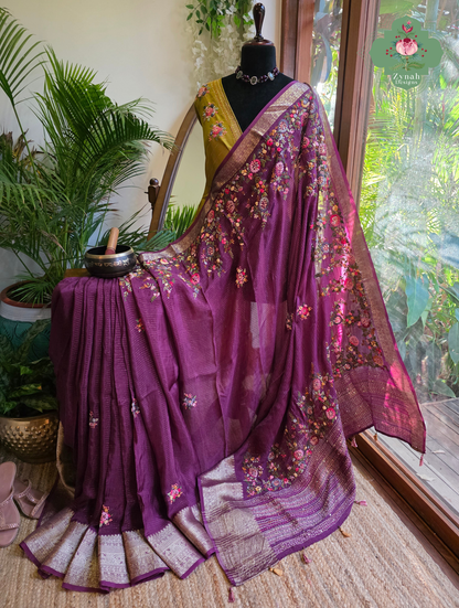Zynah Aubergine Éclat – Purple Aubergine Satin Silk Saree with French Knot Hand Embroidery & Fine Gold Zari Lines